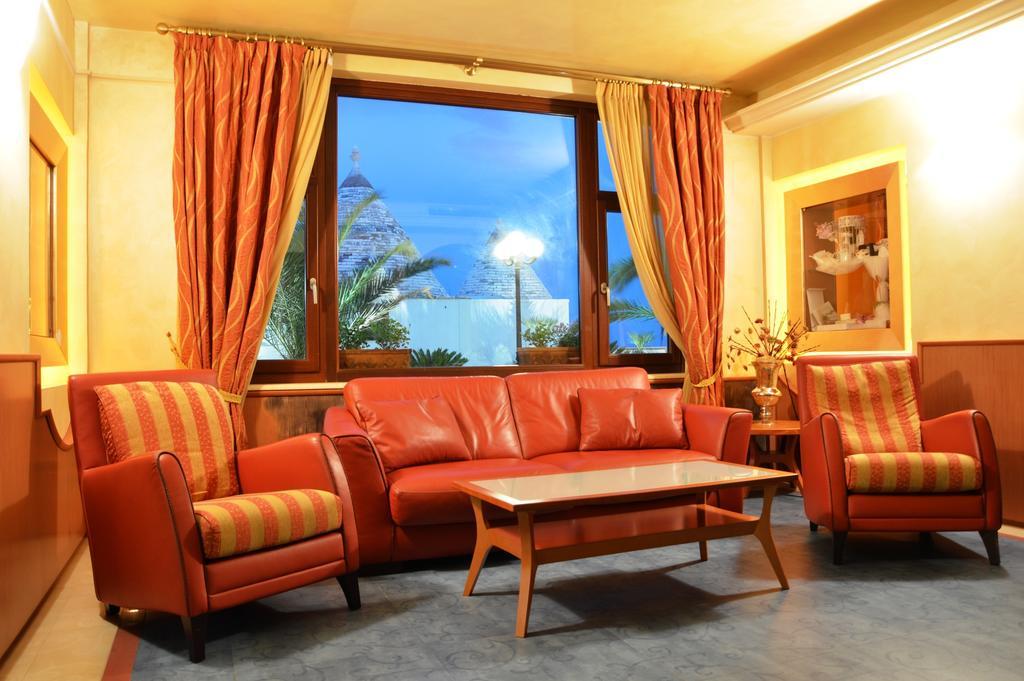 Hotel Residence Il Gabbiano Cirò Marina Extérieur photo