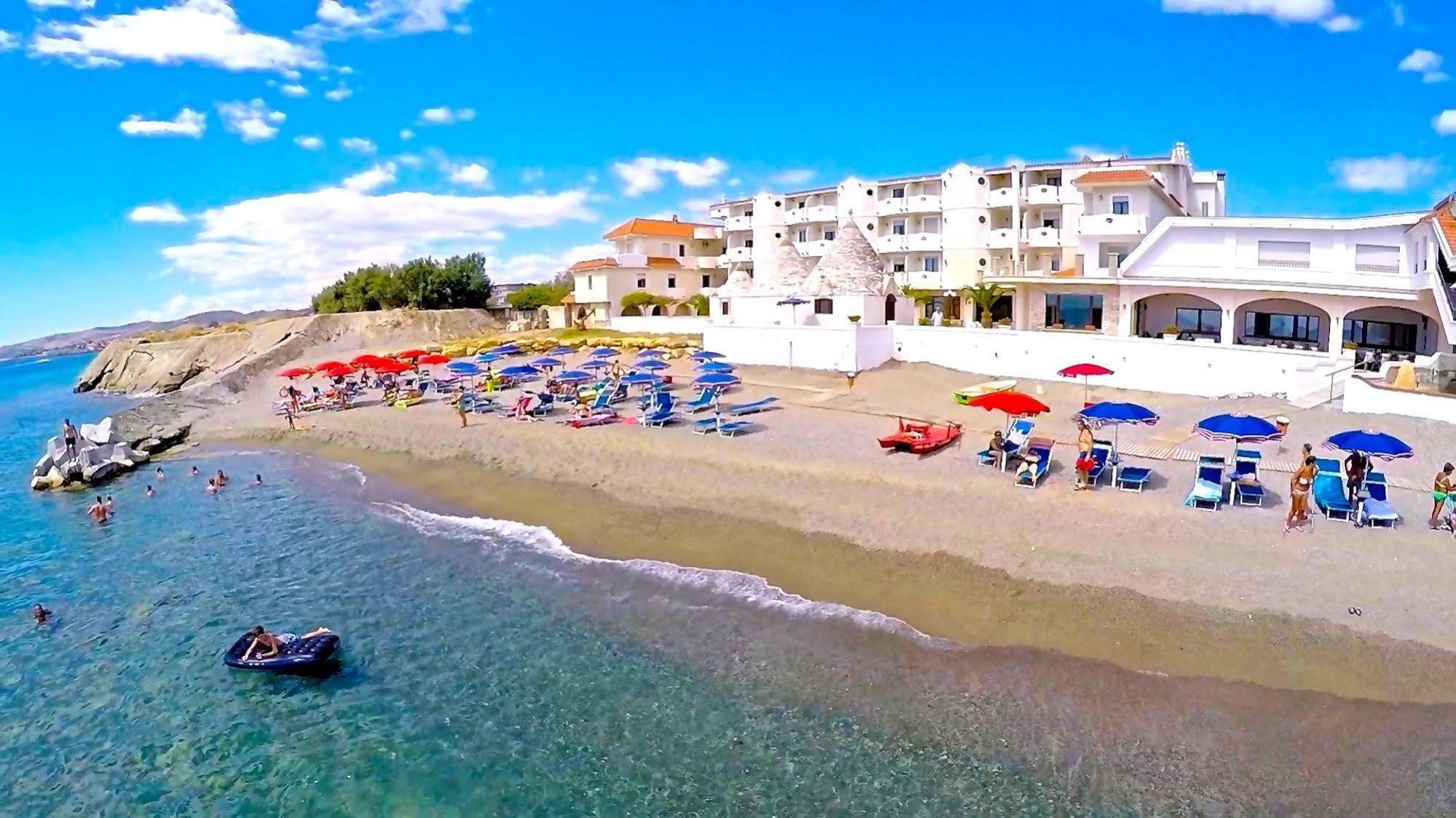 Hotel Residence Il Gabbiano Cirò Marina Extérieur photo